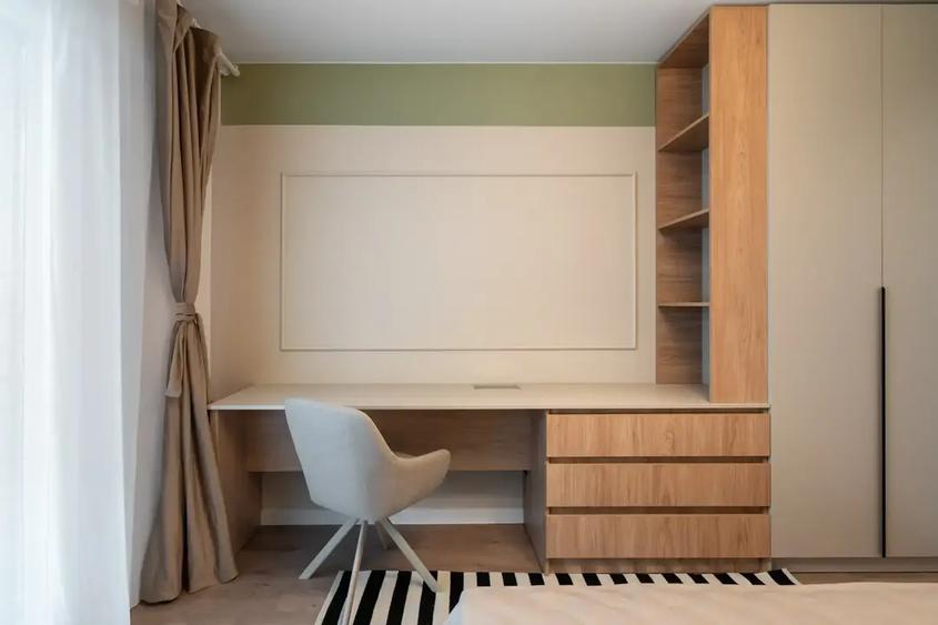 Apartament cu 3 camere decomandat, mobilat în Progresul