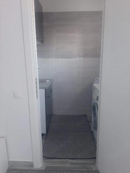 Garsonieră decomandată în Berceni