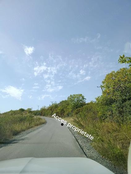 Teren de 2900 mp, în Corușu