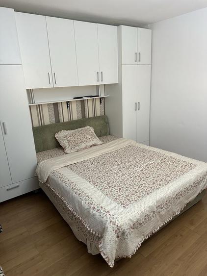 Apartament cu 2 camere decomandat în Exterior Vest