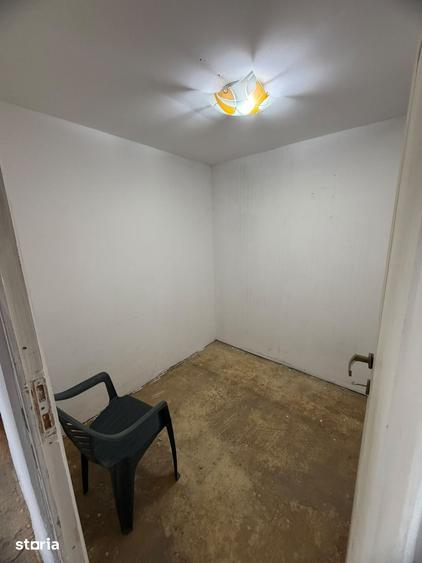 Spațiu comercial, de 280 mp, în Central