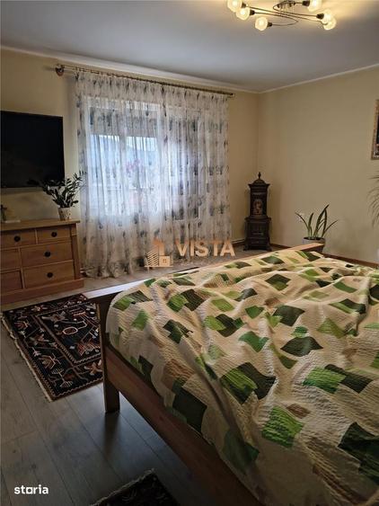 Casă cu 4 camere cu Canalizare în Cernatu