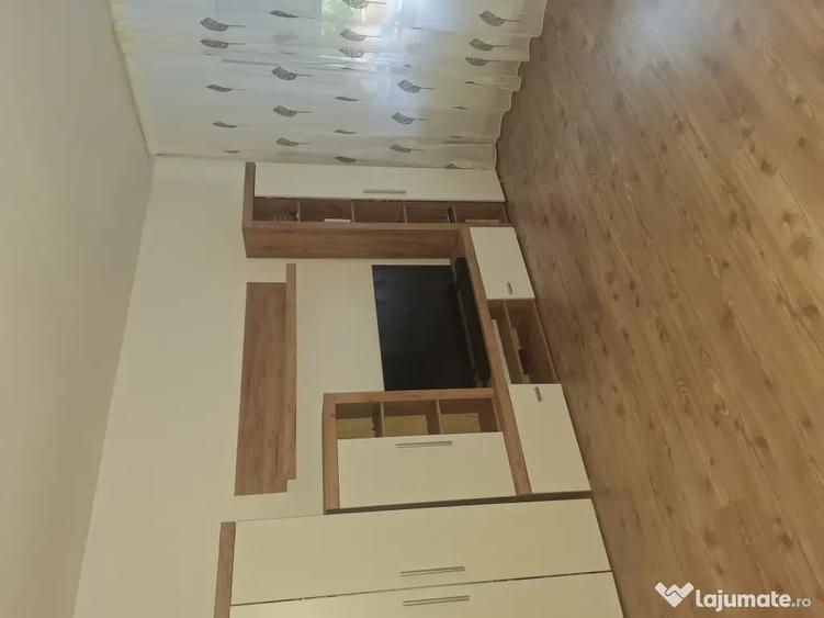Apartament cu 2 camere decomandat în Lacul Tei