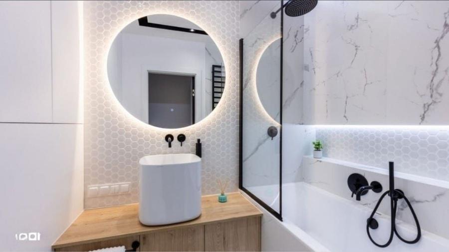 Apartament cu 3 camere în Sisești