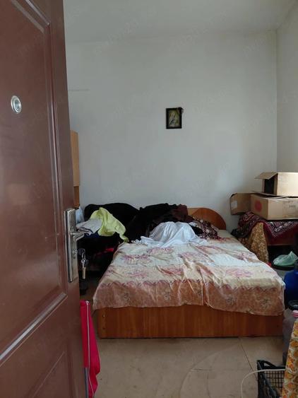 Casă cu 5 camere cu Teren 400 Mp în Central