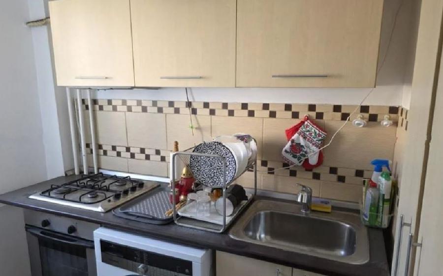 Garsonieră decomandată în Iancului