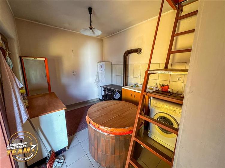 Casă individuală cu 3 camere cu Garaj în Exterior Est