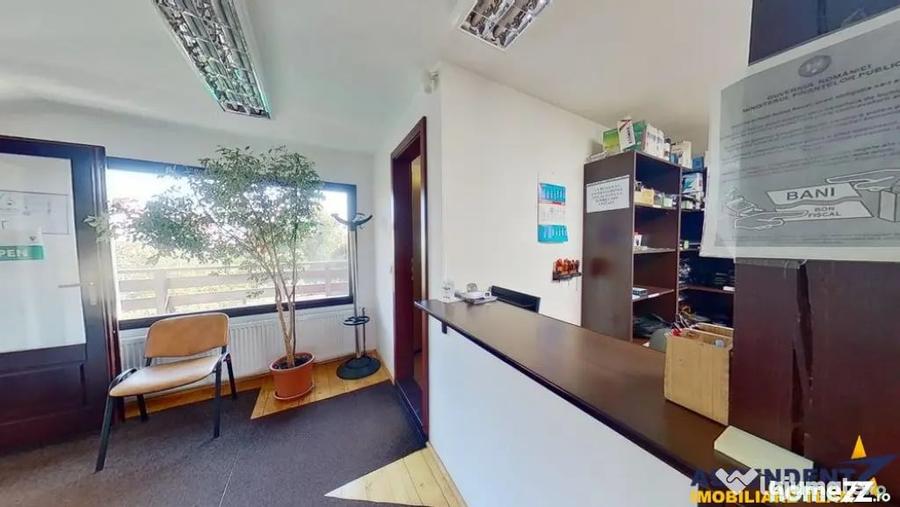 Spațiu comercial, de 70 mp, în Central