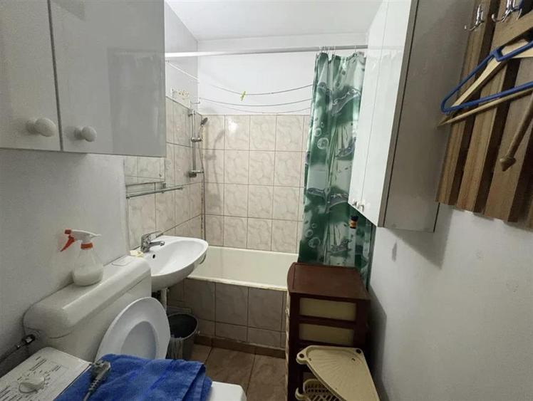 Garsonieră semidecomandată, mobilată în Apărătorii Patriei