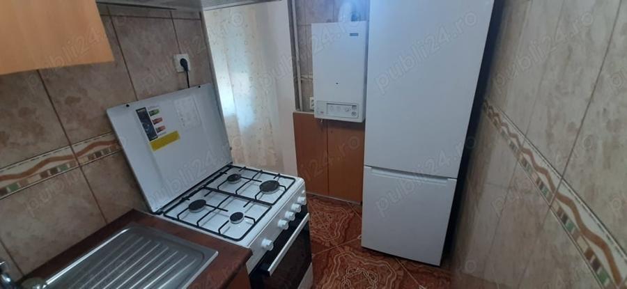 Apartament cu 3 camere decomandat în Kogălniceanu