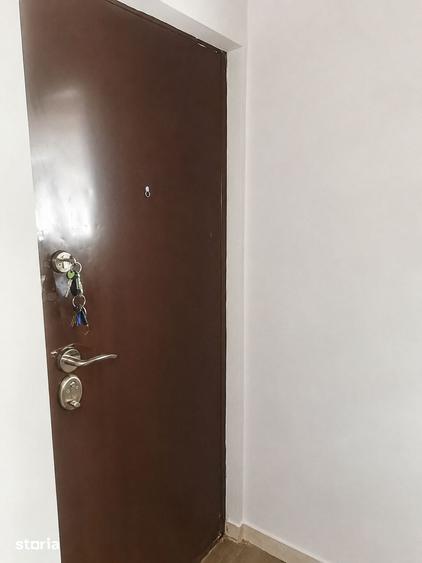 Apartament cu 2 camere semidecomandat în Pajura