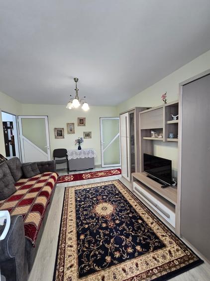 Apartament cu 2 camere în Mircea cel Bătrân