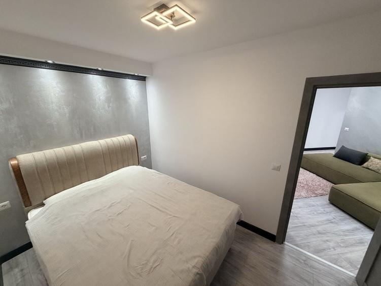 Apartament cu 3 camere decomandat în Valea Moșneagului
