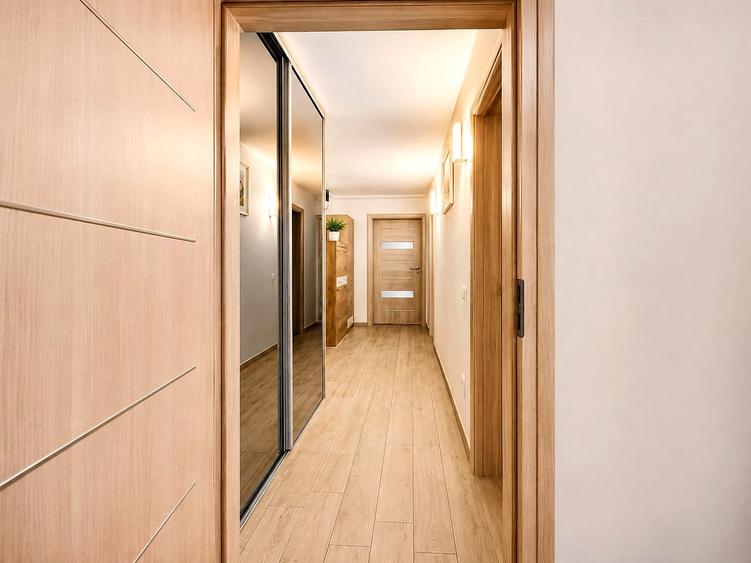 Apartament 2 camere | Parter | 71,5 mp + Curte privată 82 mp | Complex Apollo - 8