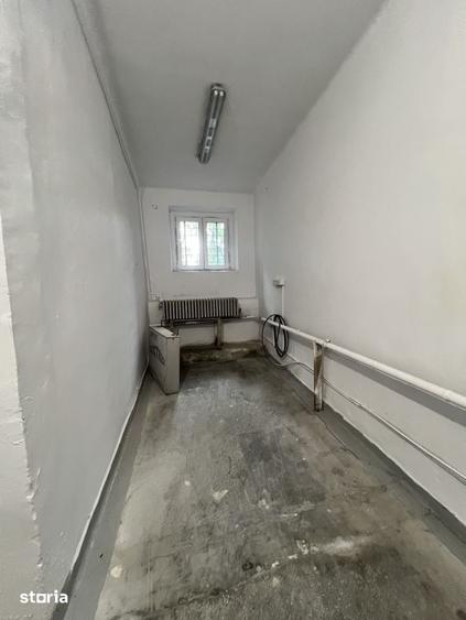 Spațiu comercial, de 125 mp, în Gruia