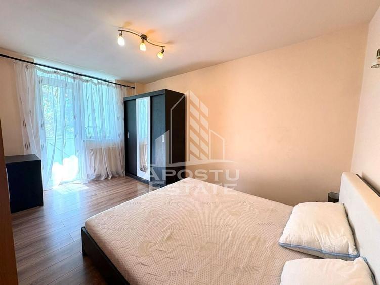 Apartament cu 2 camere decomandat, mobilat în Complex Studențesc