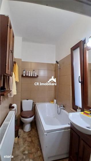 Apartament cu 2 camere semidecomandat în Vatra Luminoasă
