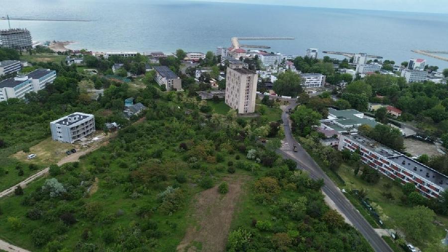 Teren Construcții intravilan de 5000 mp, în Sud