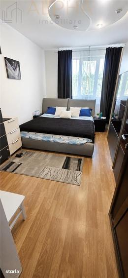 Apartament cu 3 camere în Decebal