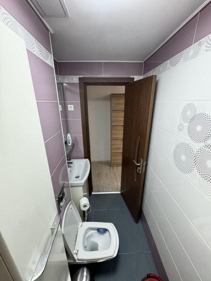 Apartament cu 3 camere semidecomandat, mobilat în Mihai Bravu