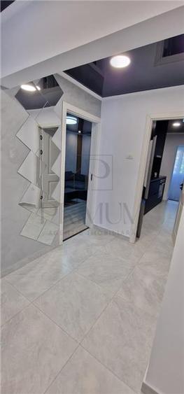Apartament cu 3 camere decomandat, mobilat în Lipovei