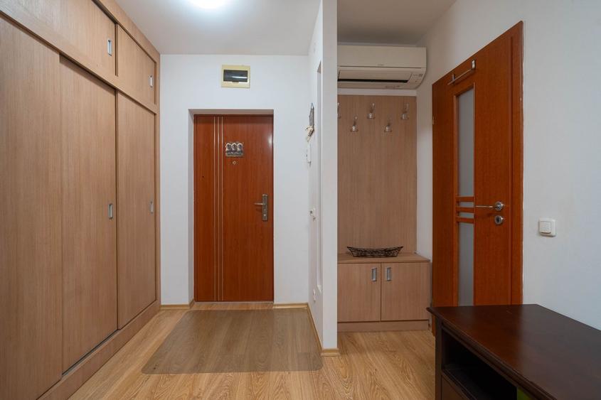 Apartament cu 2 camere decomandat, mobilat în UTA