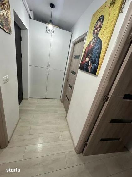Apartament cu 2 camere, mobilat în Central
