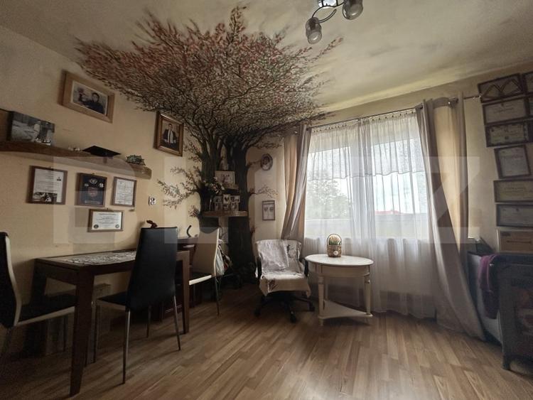 Casă individuală cu 6 camere cu Garaj în Sud-Est