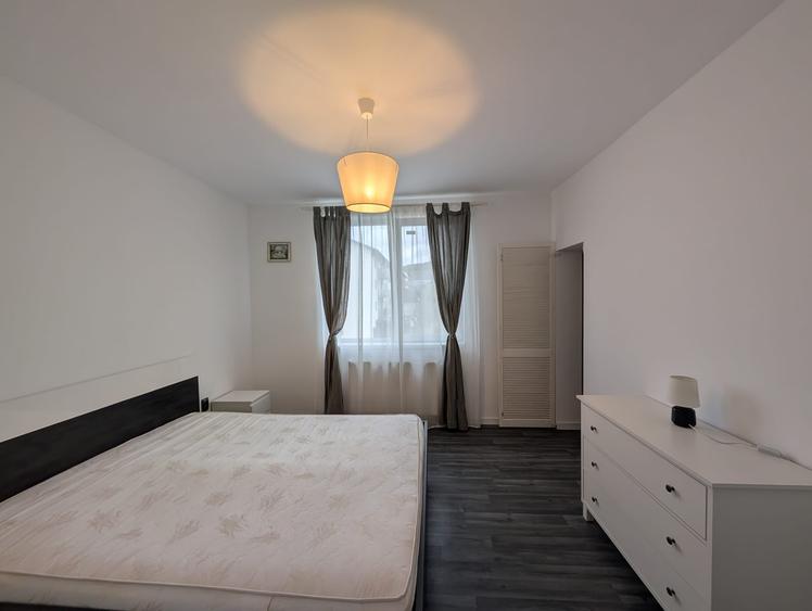 Apartament 3 camere, gradina, parcare, zona Teilor - 7