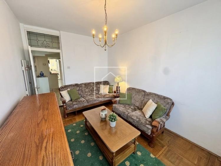 Apartament cu 4 camere decomandat, mobilat în Turnișor