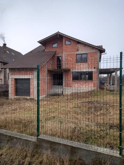 Casa la ro?u intabulata Cisnadioara, 478 mp, teren 833 mp, D+P+M - 6