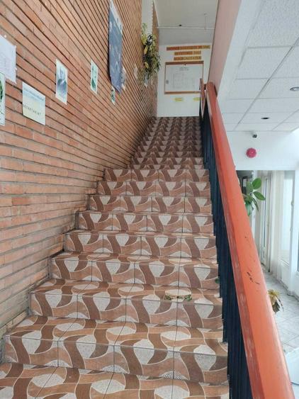 Spațiu comercial, în Central