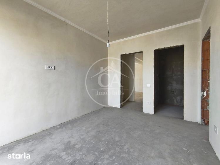 Casă cu 4 camere decomandat cu Teren 500 Mp în Sântandrei