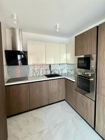 Apartament cu 3 camere semidecomandat, mobilat în Herăstrău