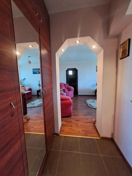 Apartament cu 2 camere semidecomandat în Ultracentral