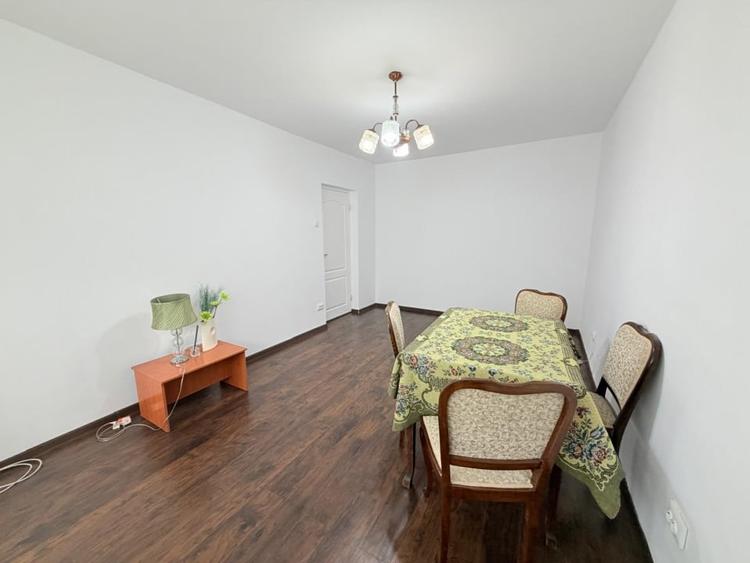Apartament cu 3 camere decomandat, mobilat în Pantelimon