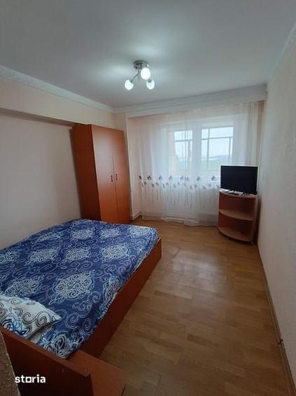 Apartament cu 3 camere decomandat în Sud