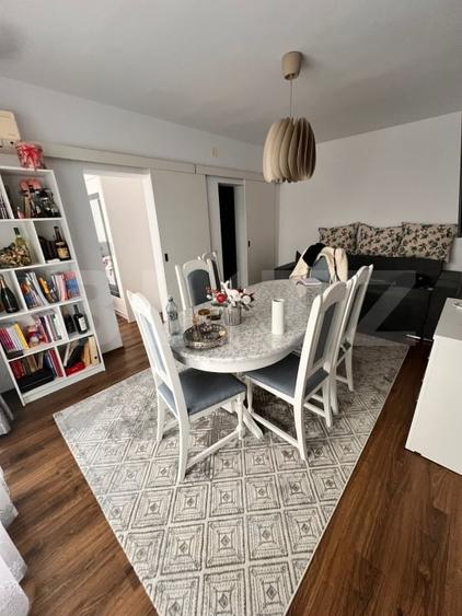 Apartament cu 3 camere decomandat, mobilat în Hunedoara