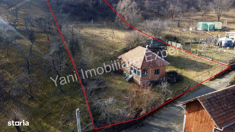 Casă cu 2 camere în Cicănești
