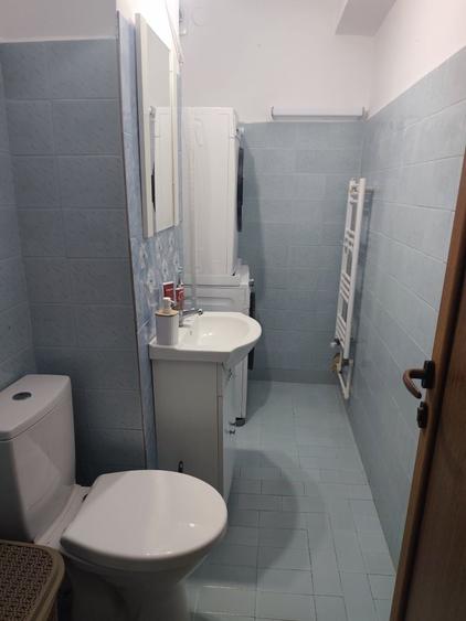 Apartament cu 4 camere decomandat în Dorobanți 1