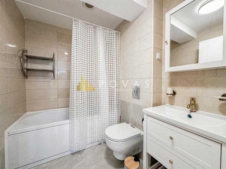 Apartament cu 3 camere decomandat, mobilat în Iancu Nicolae