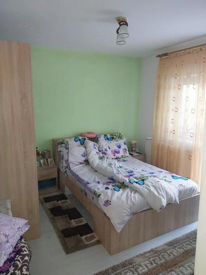 Apartament cu 2 camere decomandat în Răcădău