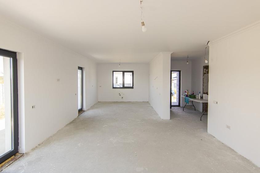 Sabareni casa noua parter + mansarda 4 camere 2 bai comision 0% - 13