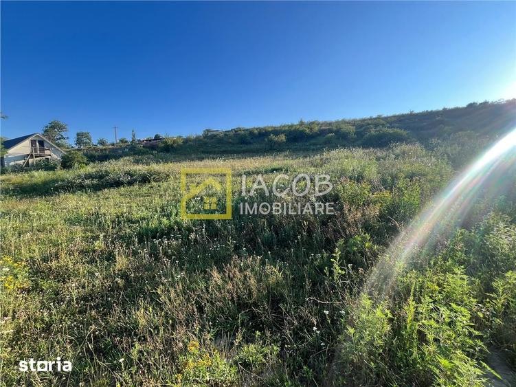 Teren de 550 mp, în Măgura
