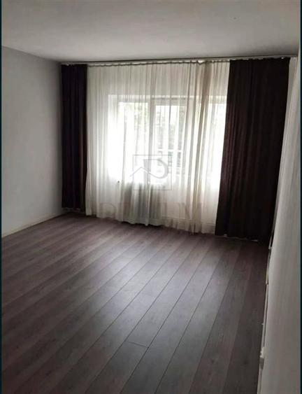 Apartament cu 3 camere decomandat, mobilat în Timocului-Șaguna