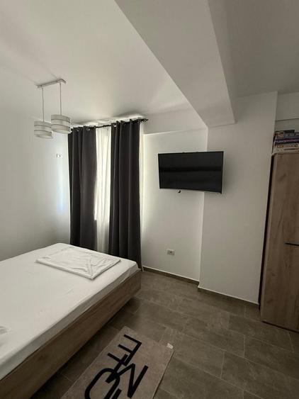 Apartament cu 2 camere semidecomandat în Nord