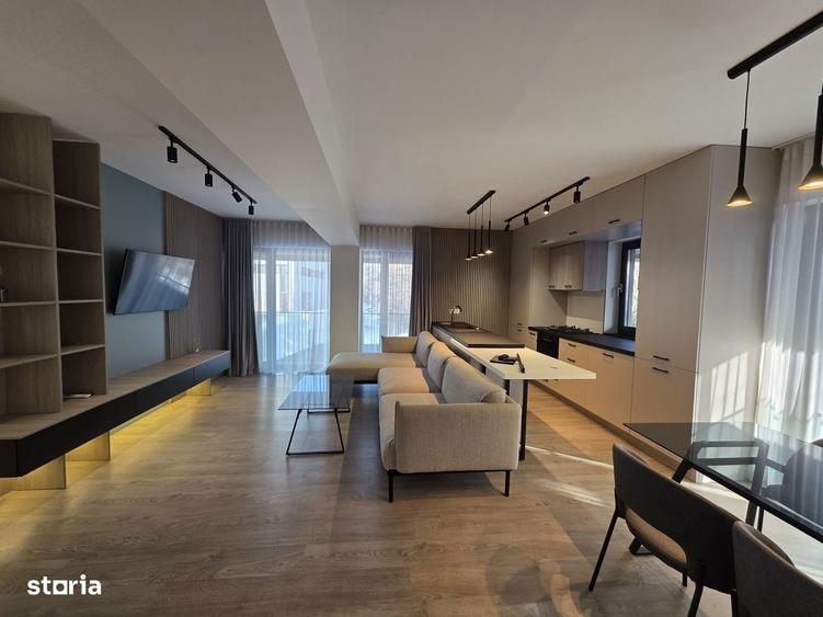 Apartament cu 4 camere în Central