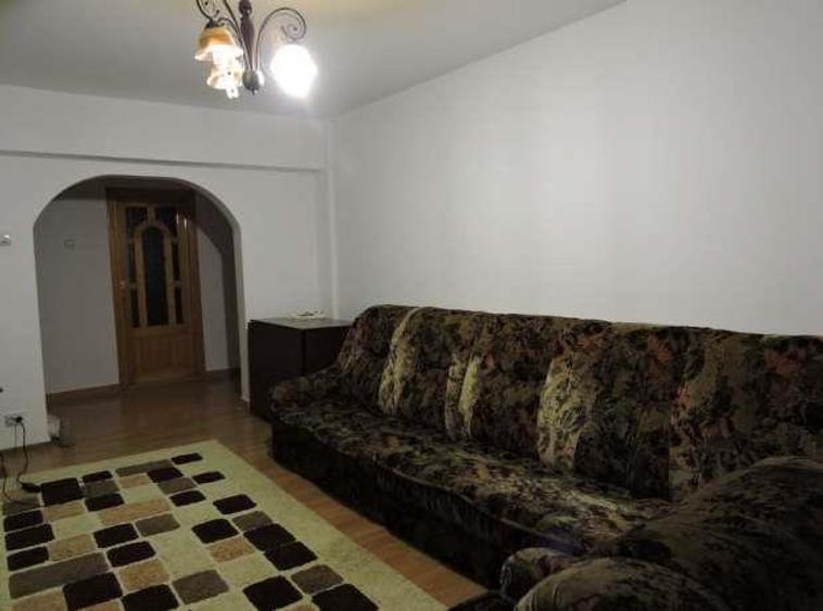 Apartament cu 3 camere decomandat în Burdujeni