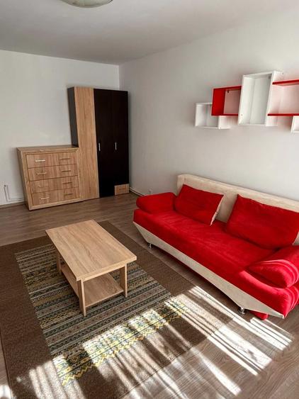 Apartament cu 2 camere decomandat în Dosu Bricii