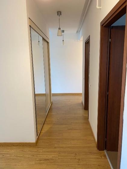 Apartament cu 2 camere semidecomandat, mobilat în Parcul Carol